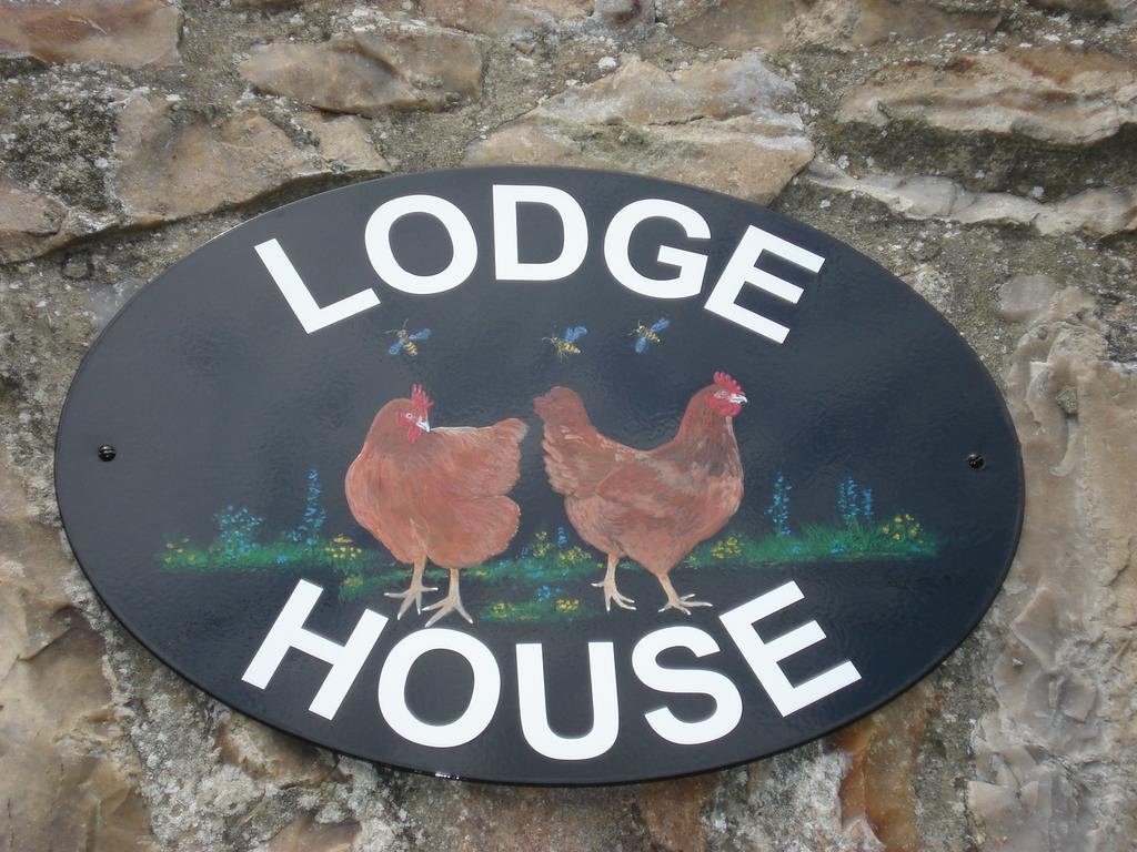 Lodge House B&B Buckland St Mary Eksteriør billede